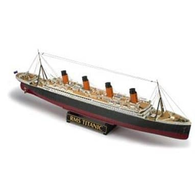 [PTM]1/570 R.M.S.タイタニック [05215] レベル(Revell) プラモデル