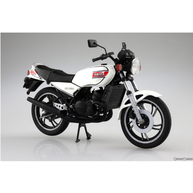 [MDL]1/12 完成品バイク Yamaha RZ250 ニューパールホワイト ミニカー(110416) スカイネット(アオシマ)